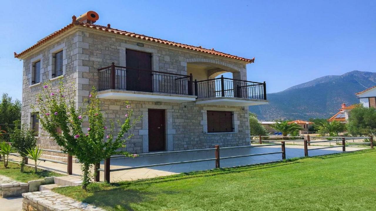 Glyfada Villas Parálion Ástros エクステリア 写真