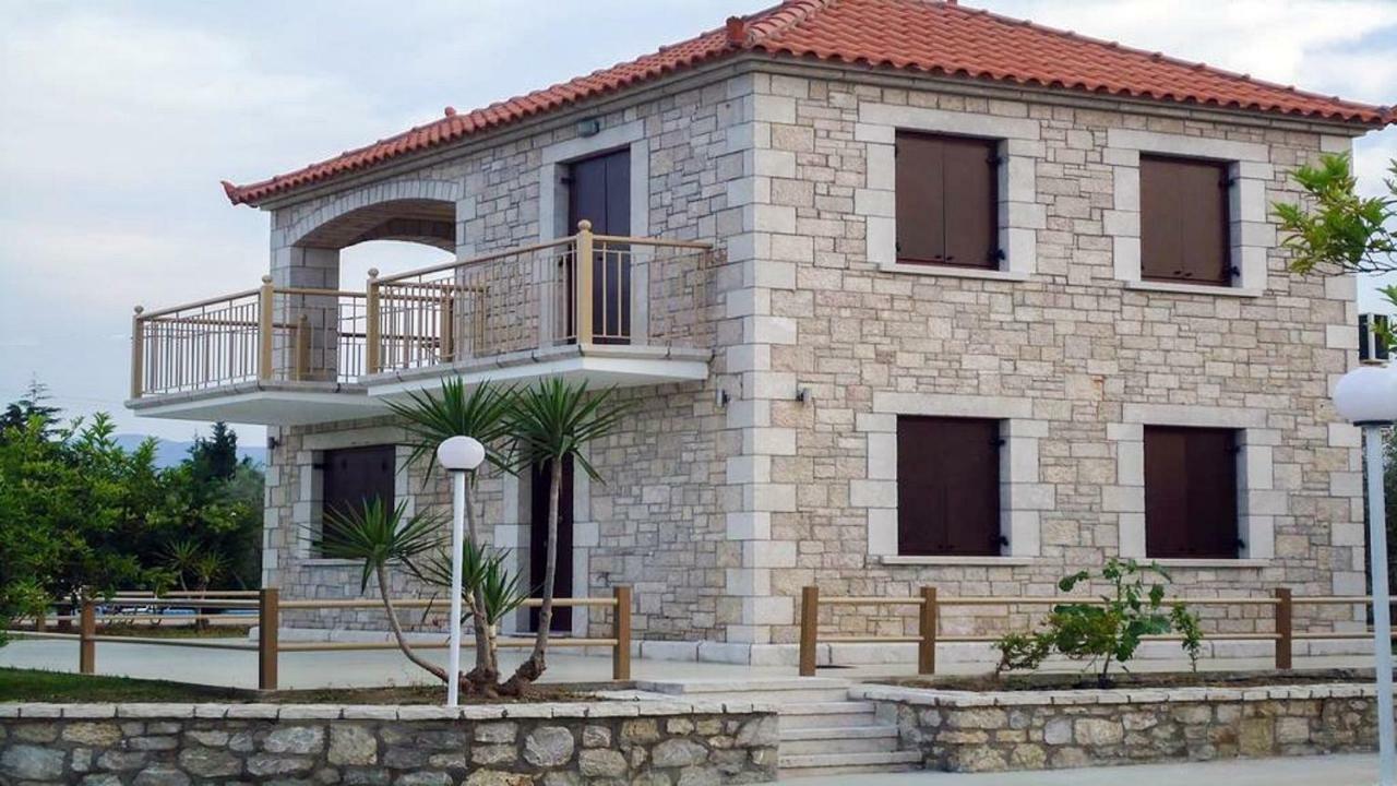 Glyfada Villas Parálion Ástros エクステリア 写真